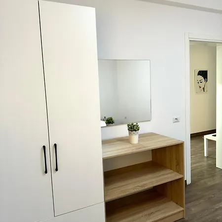 Fredi Apartment *
