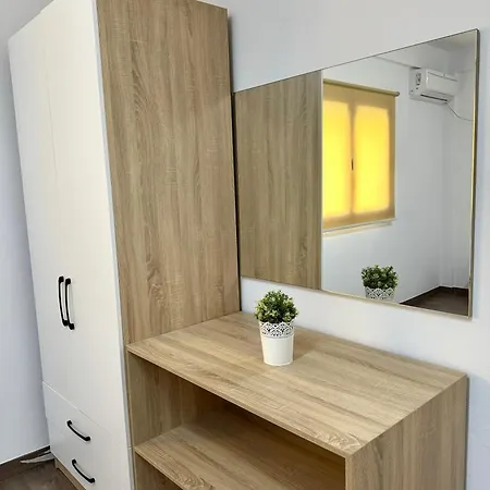 Fredi Apartment